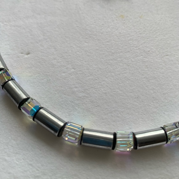 Rossellini Necklace and Earring Set - Picture 8 of 10